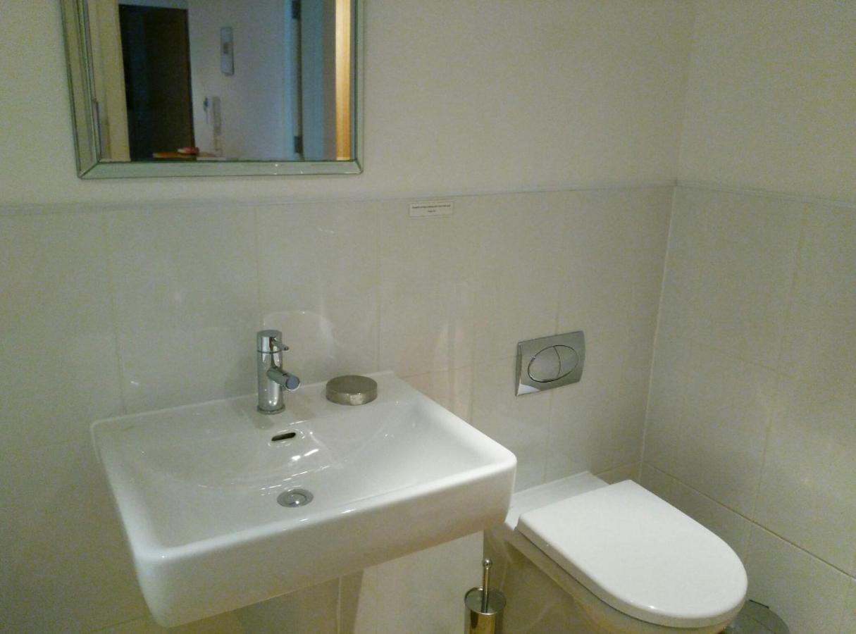 South Fistral Seaview 2-Bed Apartment 뉴키 외부 사진