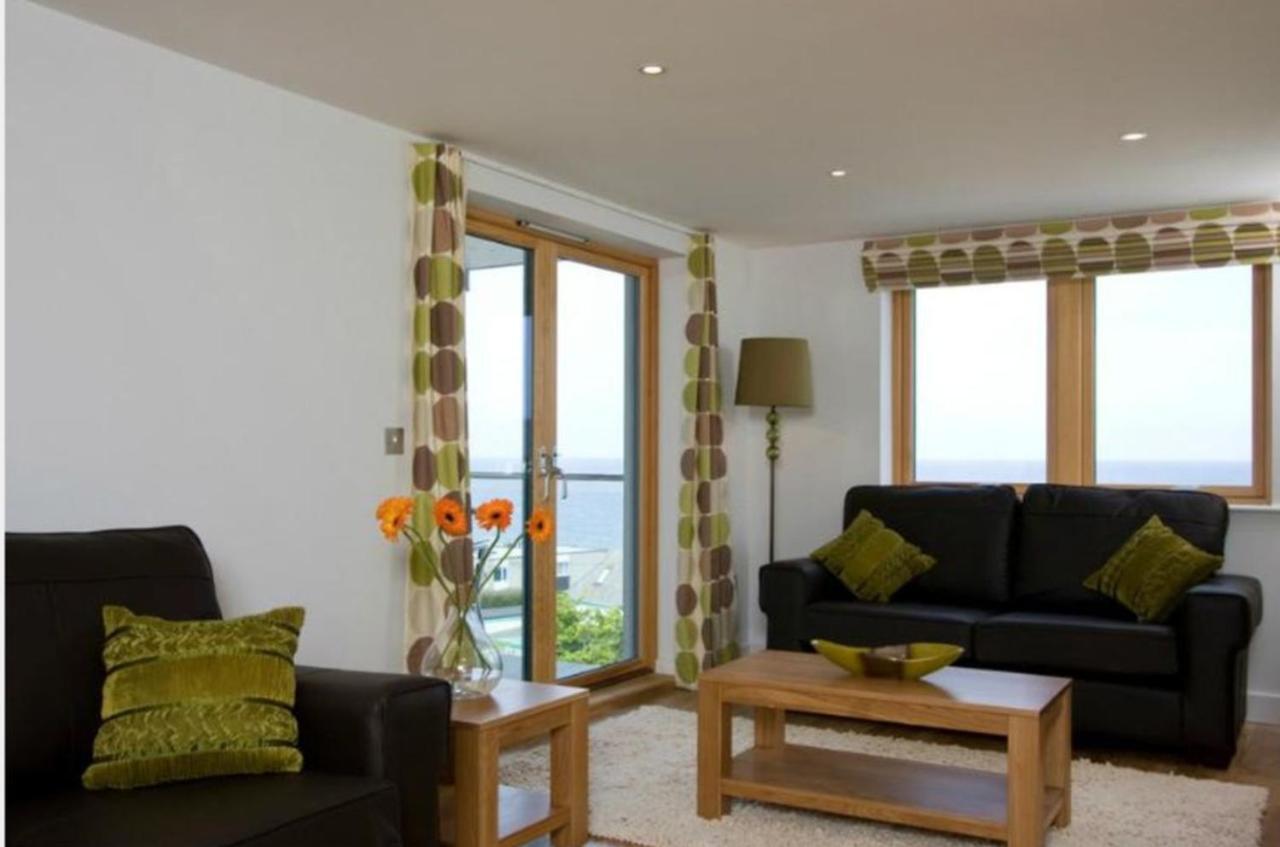 South Fistral Seaview 2-Bed Apartment 뉴키 외부 사진